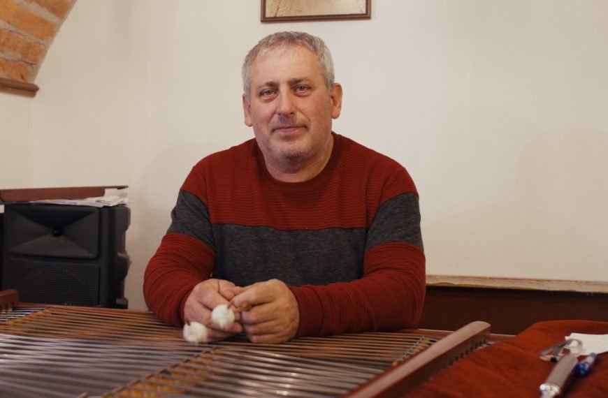 Field recording session for Zvoki preteklosti – glasovi sodobnosti, a Slovenian folk music archive by Andrej Kocan and ZRC SAZU